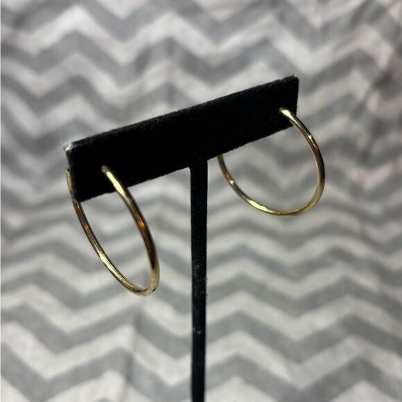 Goldtone Hoop Earrings Excellent Preloved Condition - Picture 1 of 6
